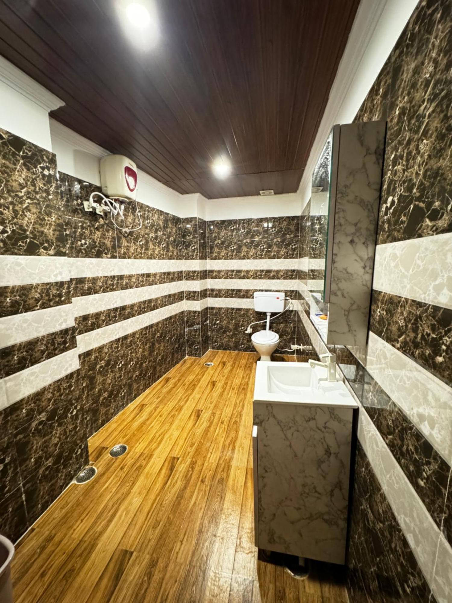 Hotel Walk Inn Faridabad Exterior foto