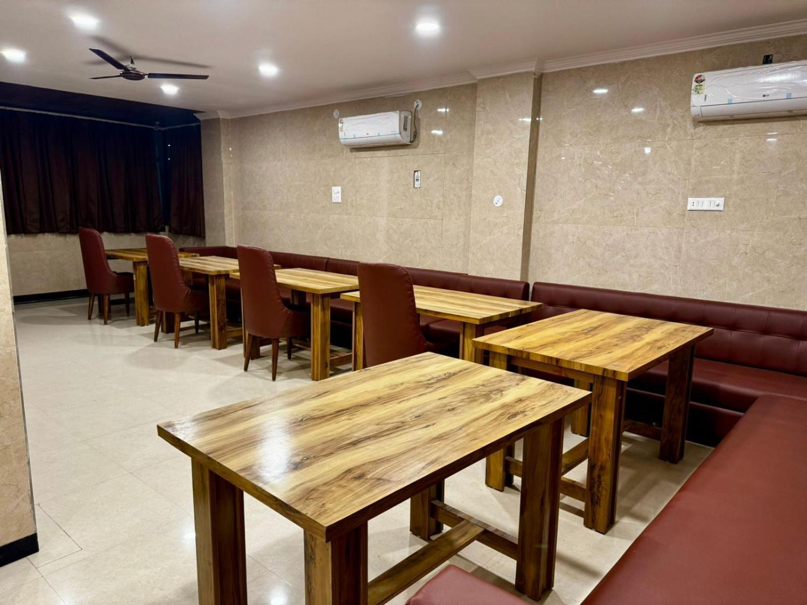 Hotel Walk Inn Faridabad Exterior foto